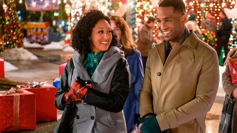 Oct 8, 2020 · The Hallmark Channel is a great place to find some fun Christmas movies that the whole family can enjoy. Here are 10 Best Hallmark Movies that you can watch in Christmas! Top 10... 